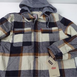 Levi’s Hooded Plaid Twill Jacket w Faux Fur Sherpa Lining Coat NWT